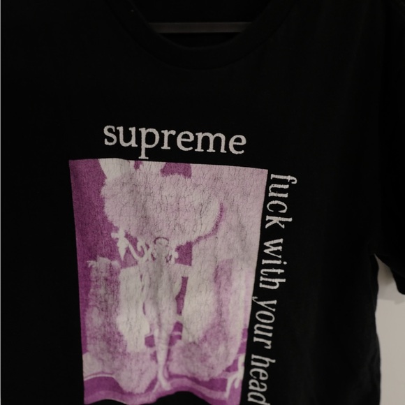 Supreme t shirt - Picture 2 of 3
